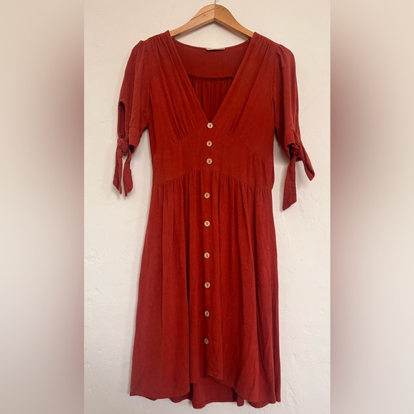Elegant Rust Long Sleeve Dress - Picture 2 of 2